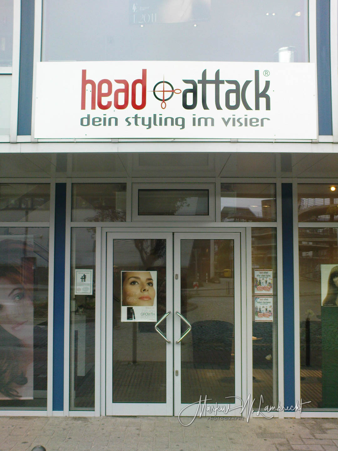 Cuxhaven, Head Attack